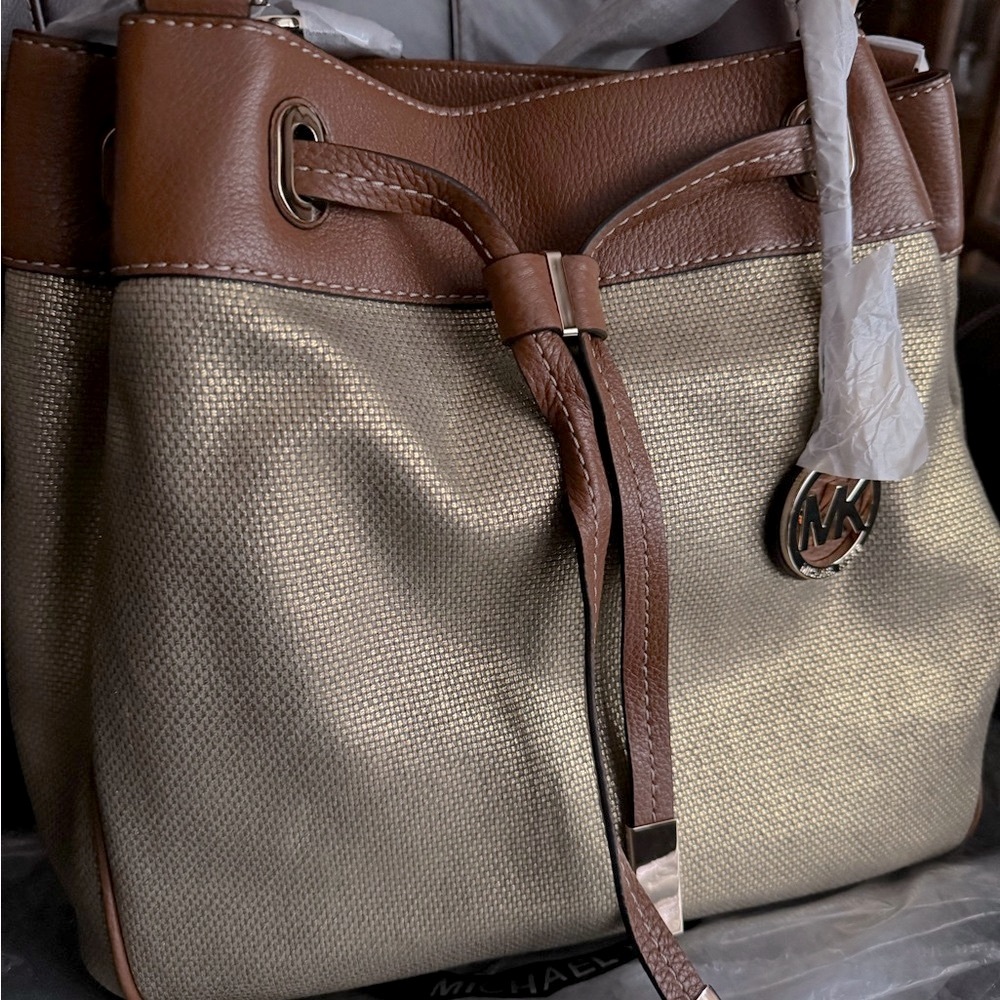 Michael Kors Marina